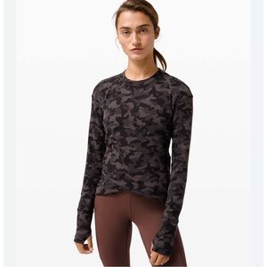 Lululemon Close to Crossing Long Sleeve
